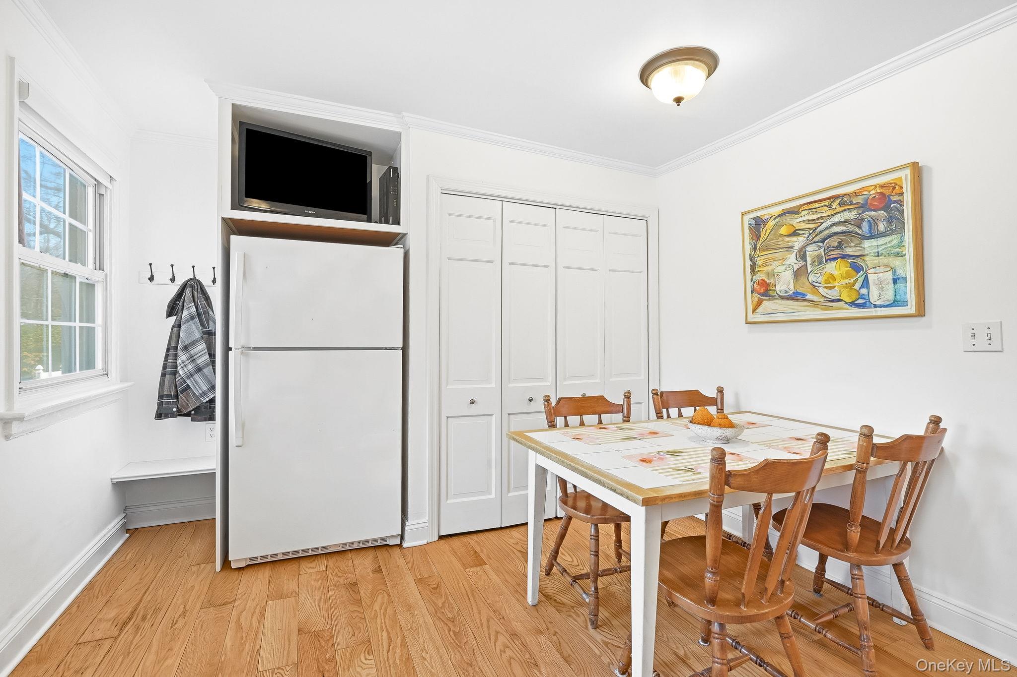 27 Valley Road, Scarsdale, NY 10583