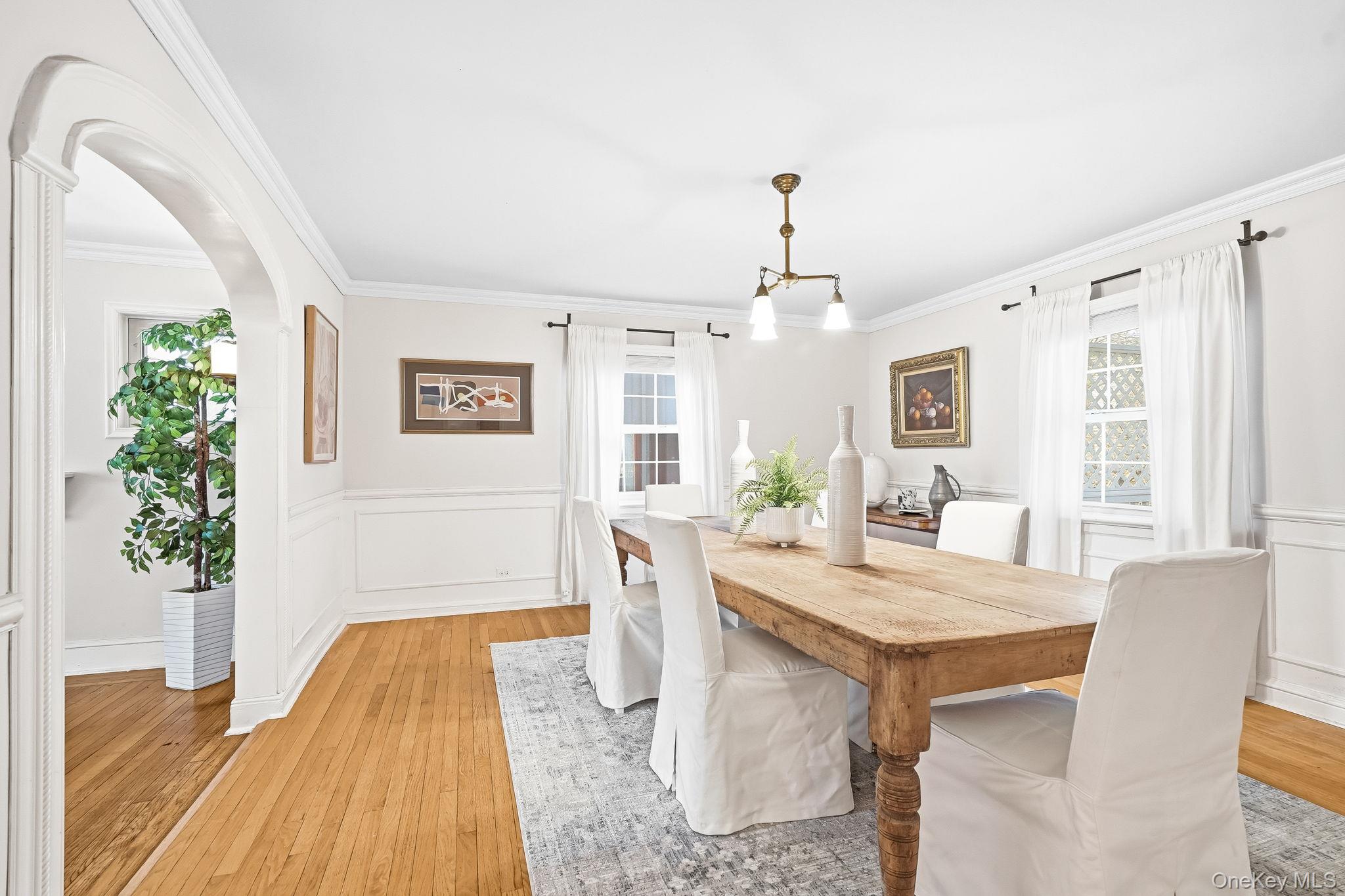 27 Valley Road, Scarsdale, NY 10583