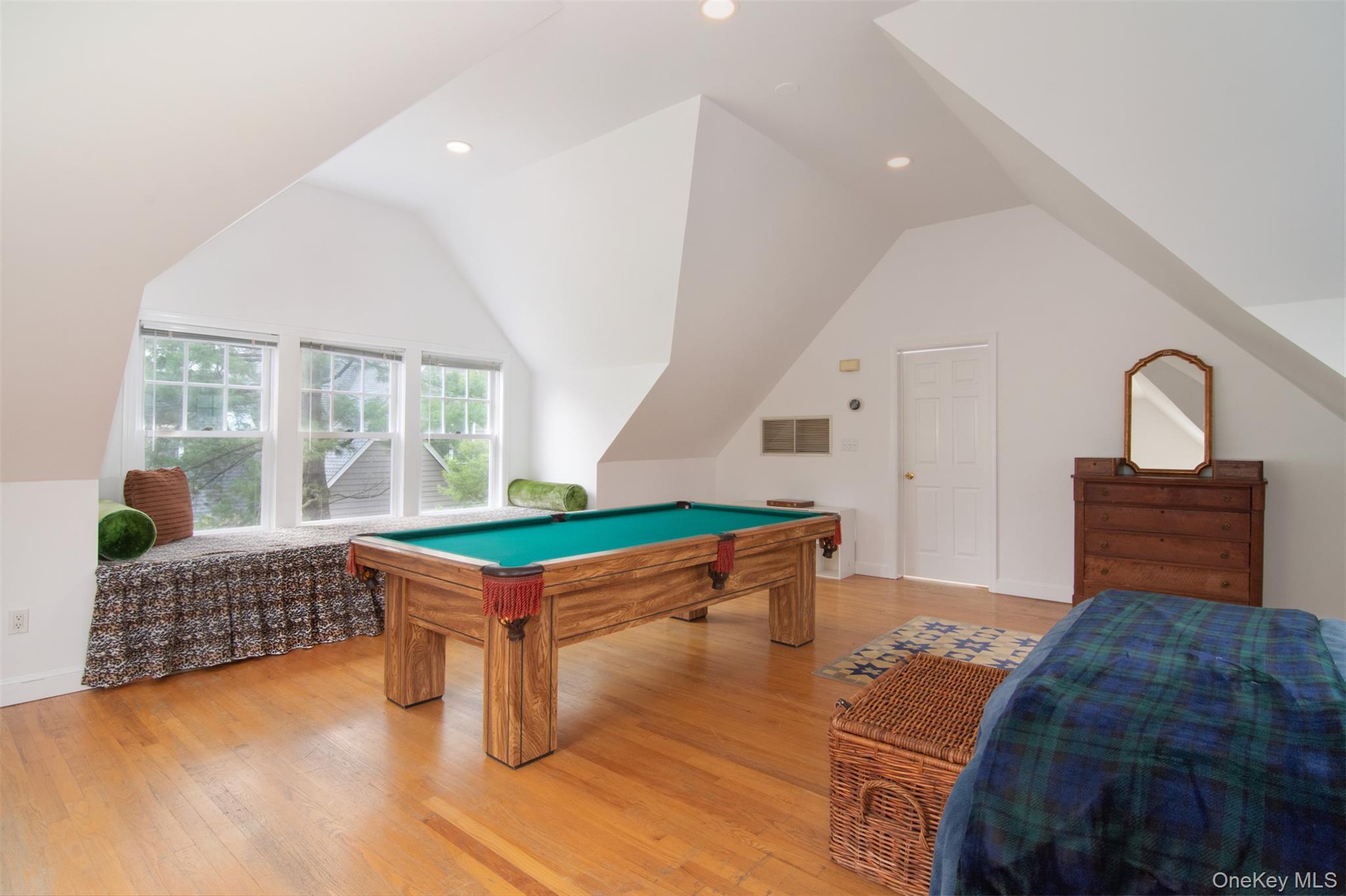 93 N Broadway, Irvington, NY 10533