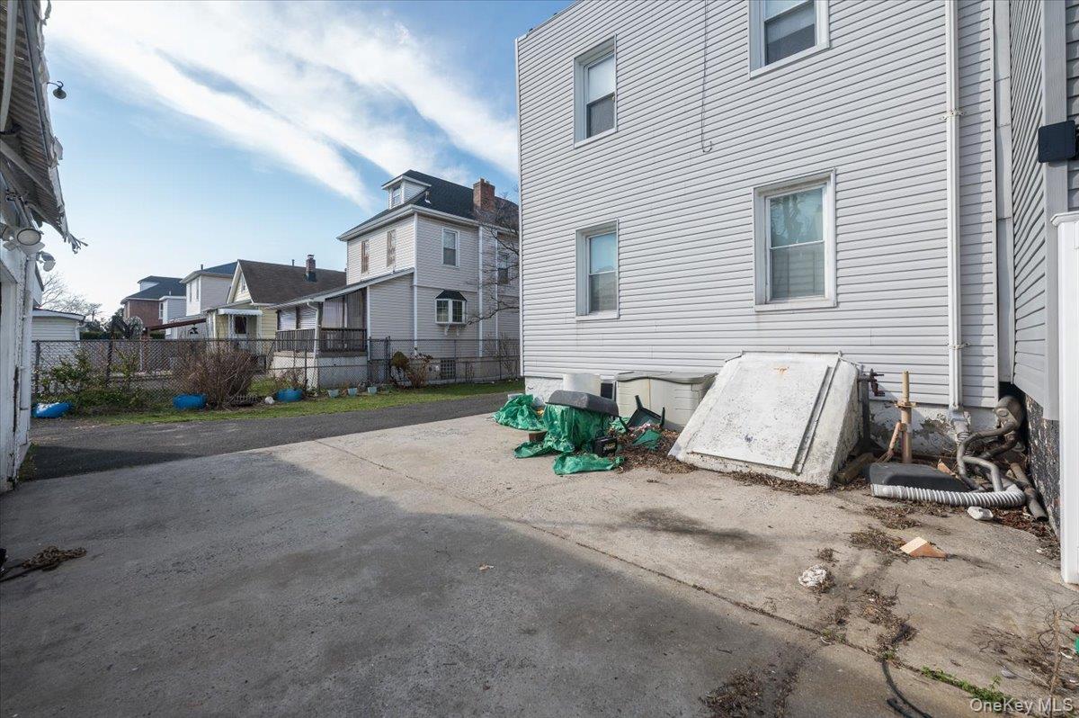 836 Edison Avenue, Bronx, NY 10465