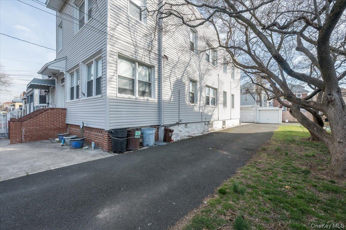 836 Edison Avenue, Bronx, NY 10465