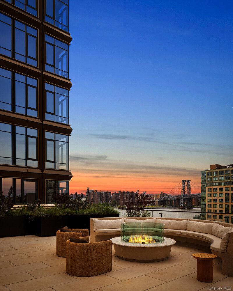 480 KENT Avenue # 20D, Brooklyn, NY 11249