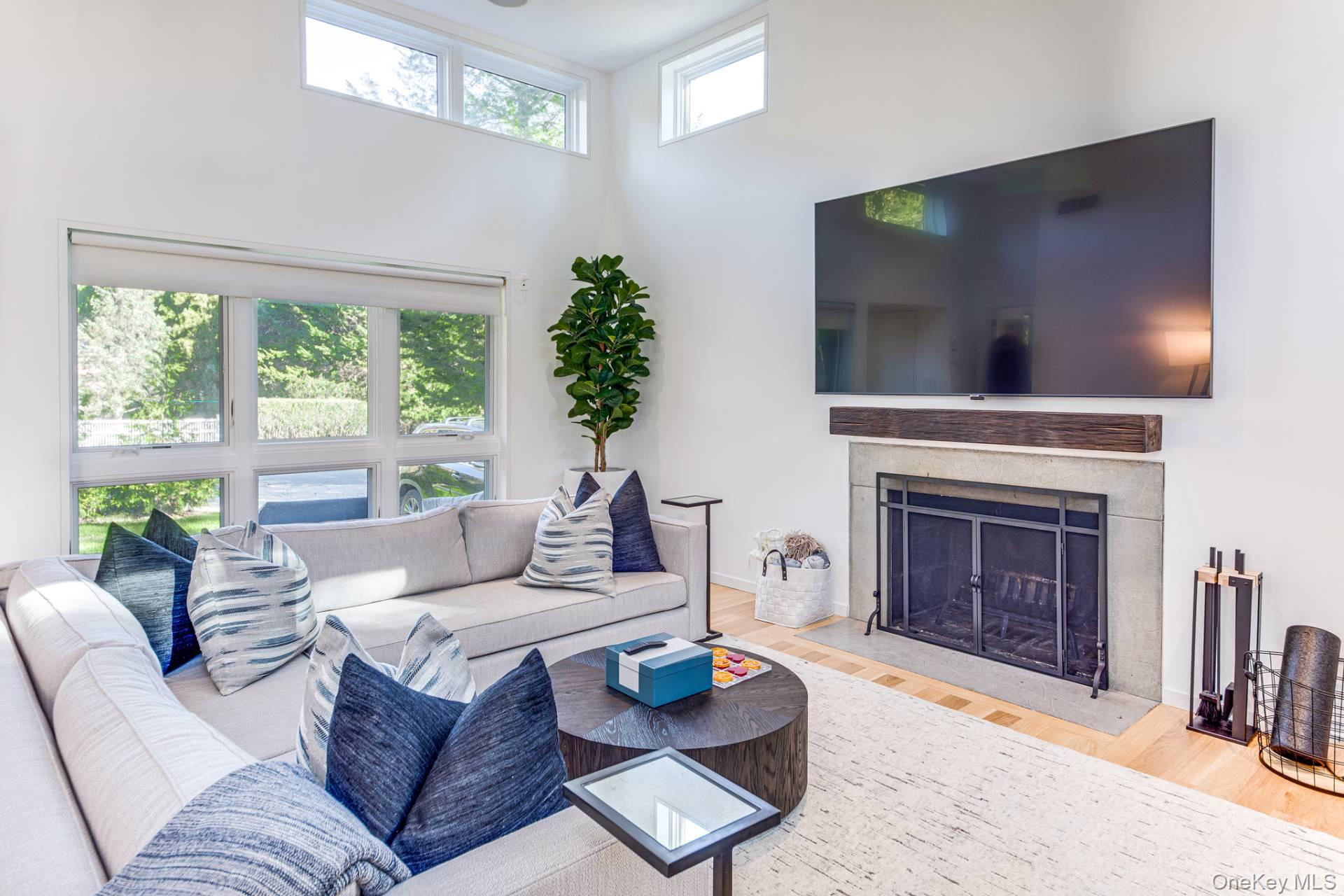 8 Windward, East Hampton, NY 11937