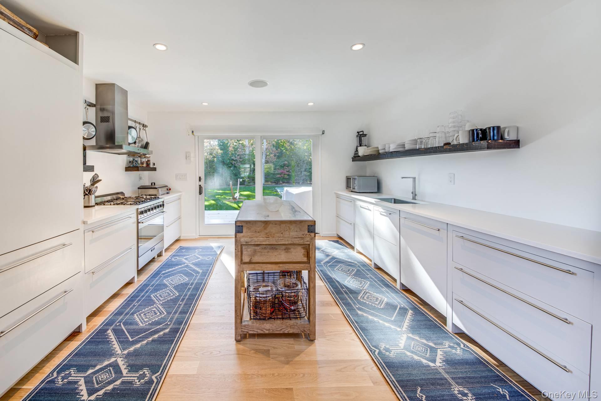 8 Windward, East Hampton, NY 11937