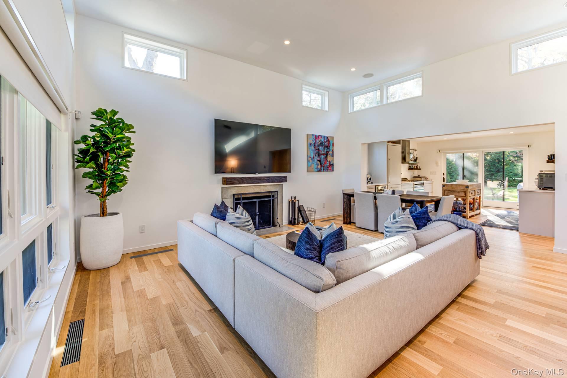 8 Windward, East Hampton, NY 11937