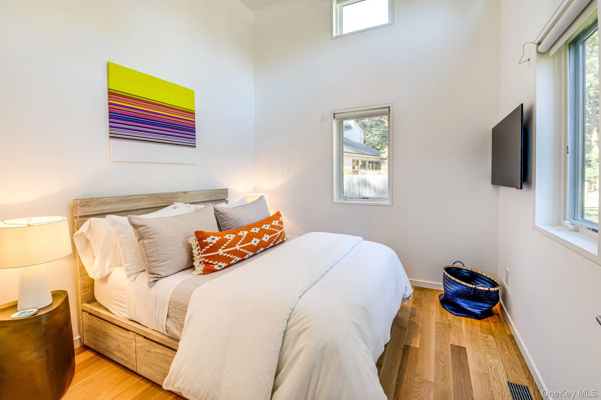 8 Windward, East Hampton, NY 11937