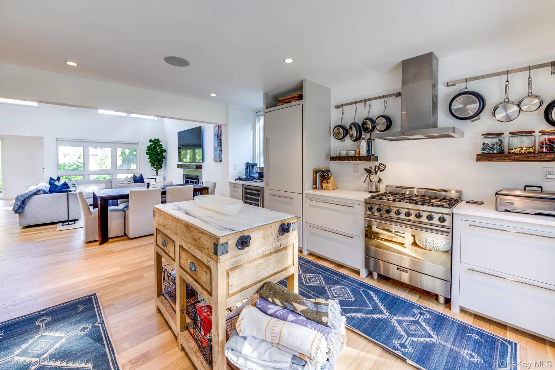 8 Windward, East Hampton, NY 11937