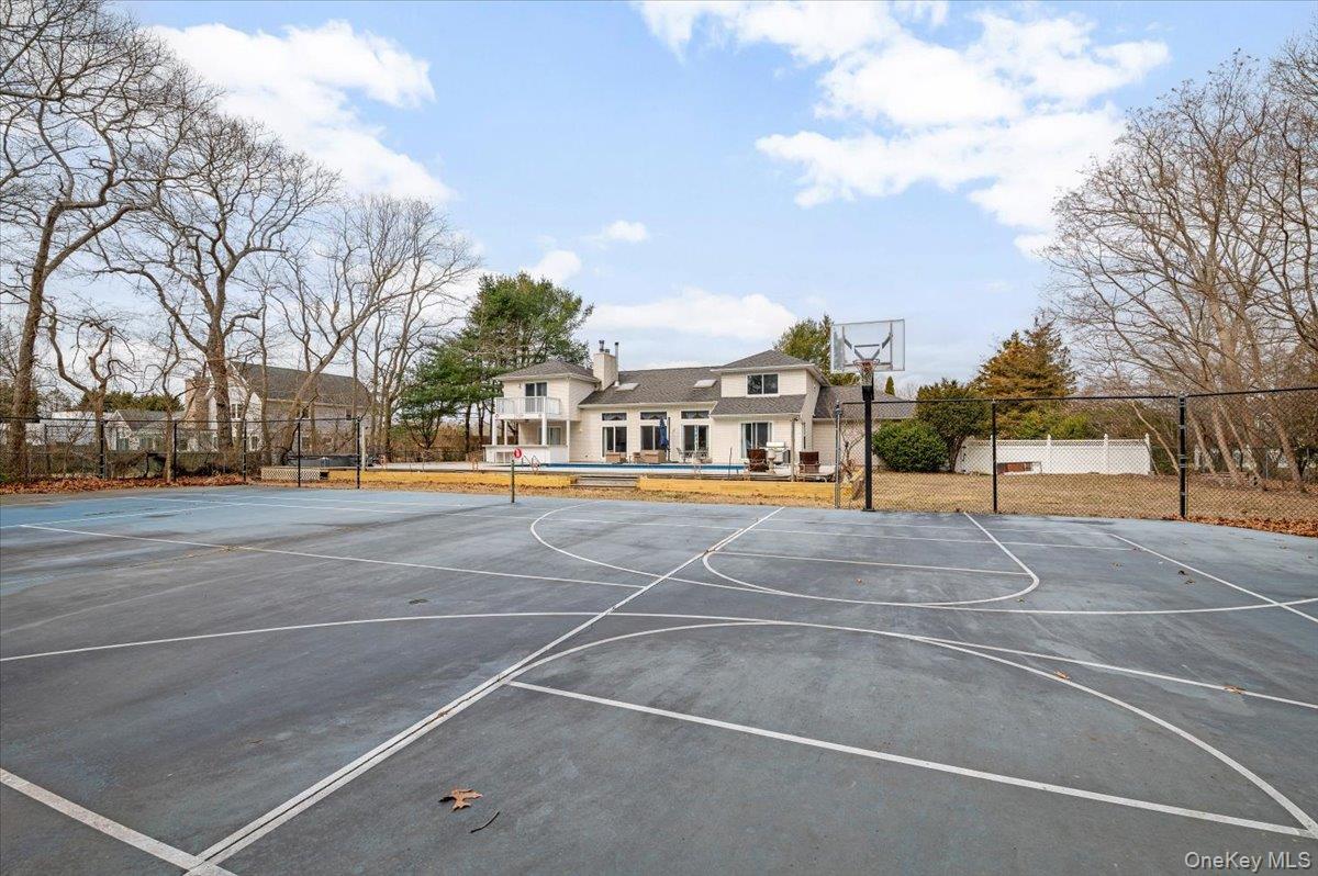 24 Wisteria Drive, Remsenburg, NY 11960