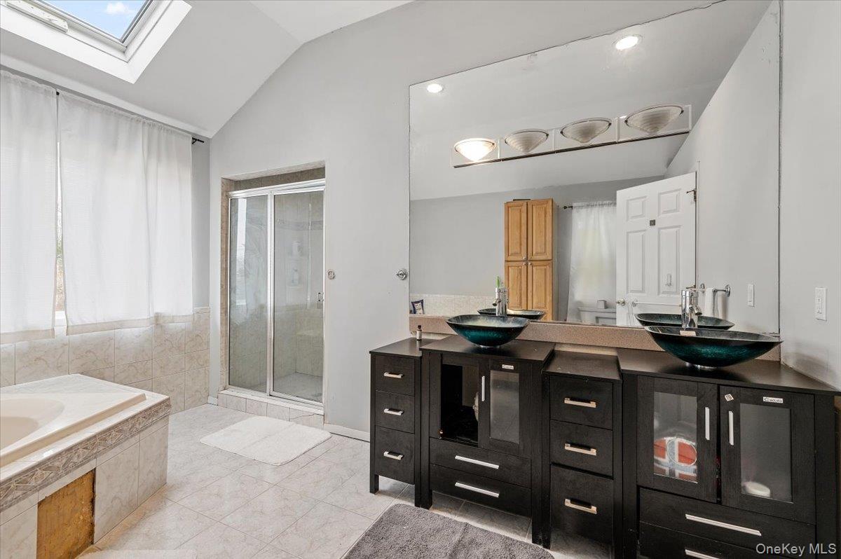 24 Wisteria Drive, Remsenburg, NY 11960