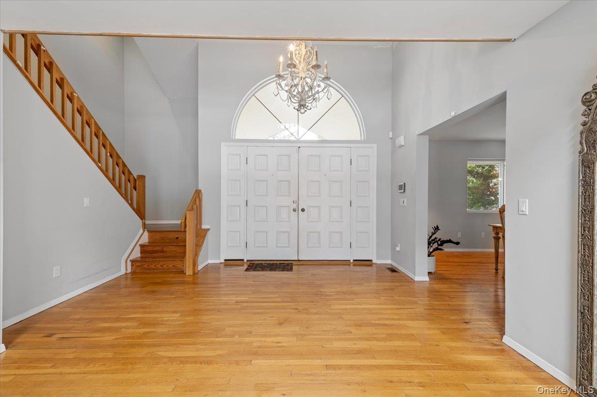 24 Wisteria Drive, Remsenburg, NY 11960