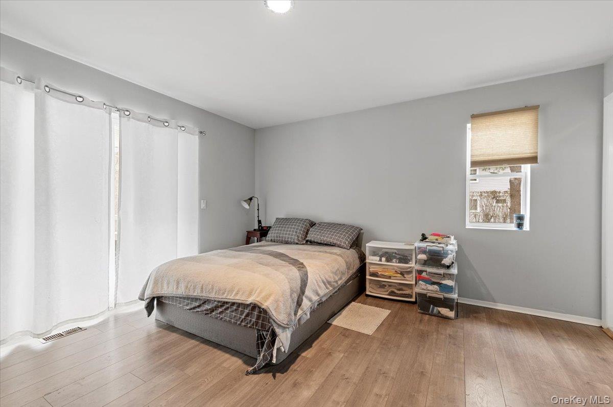 24 Wisteria Drive, Remsenburg, NY 11960