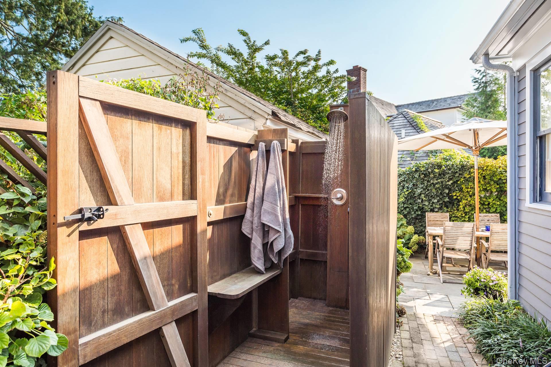 29 Atlantic Avenue, Sag Harbor, NY 11963