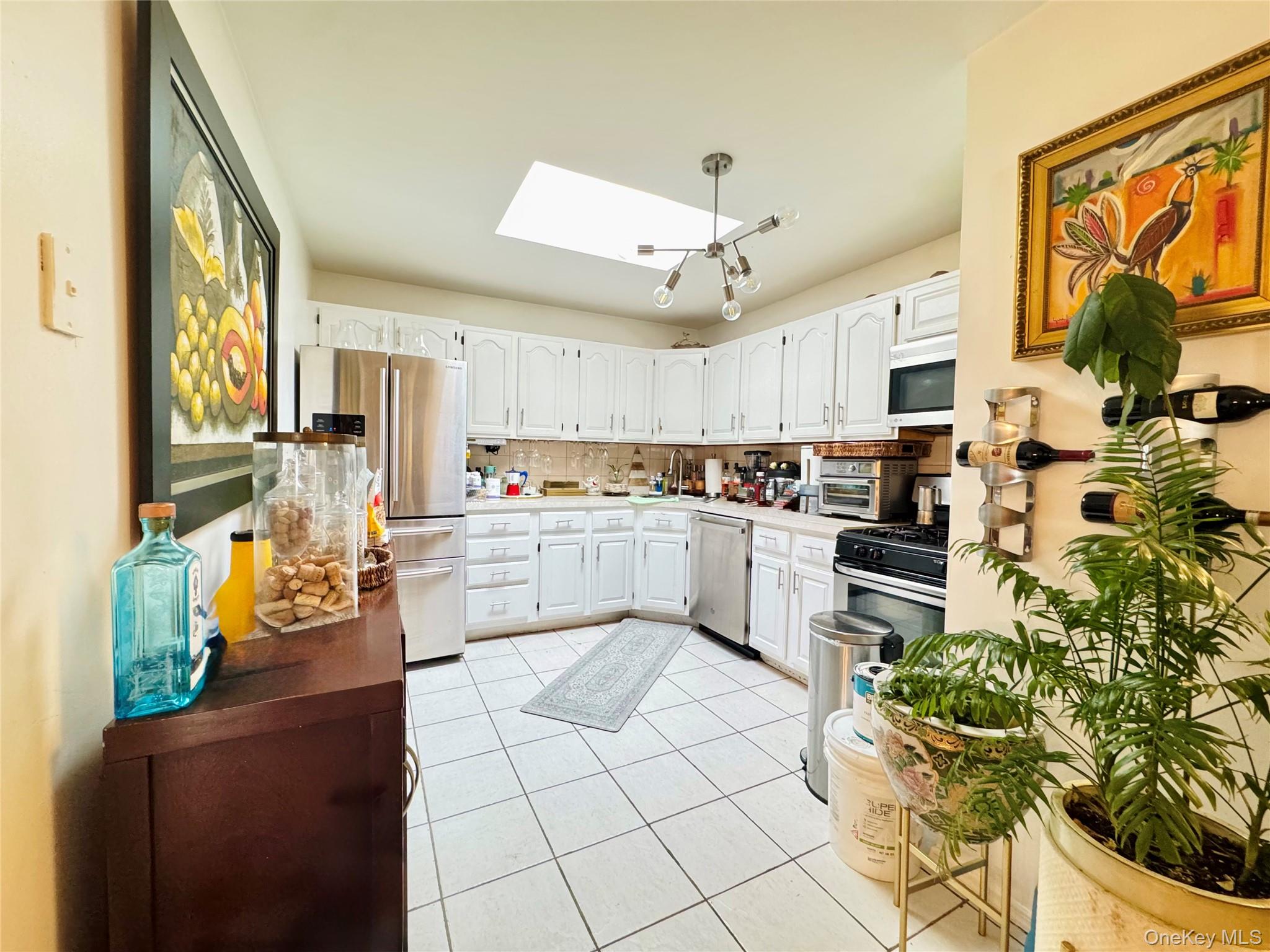 320 Huntington Avenue, Bronx, NY 10465