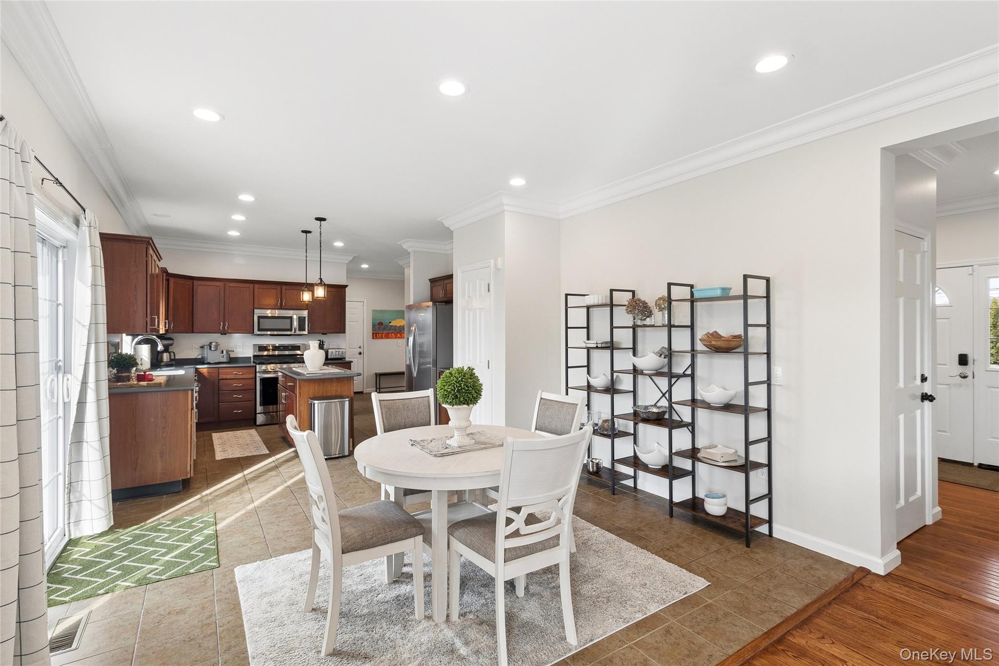 3935 Sound Avenue, Riverhead, NY 11901