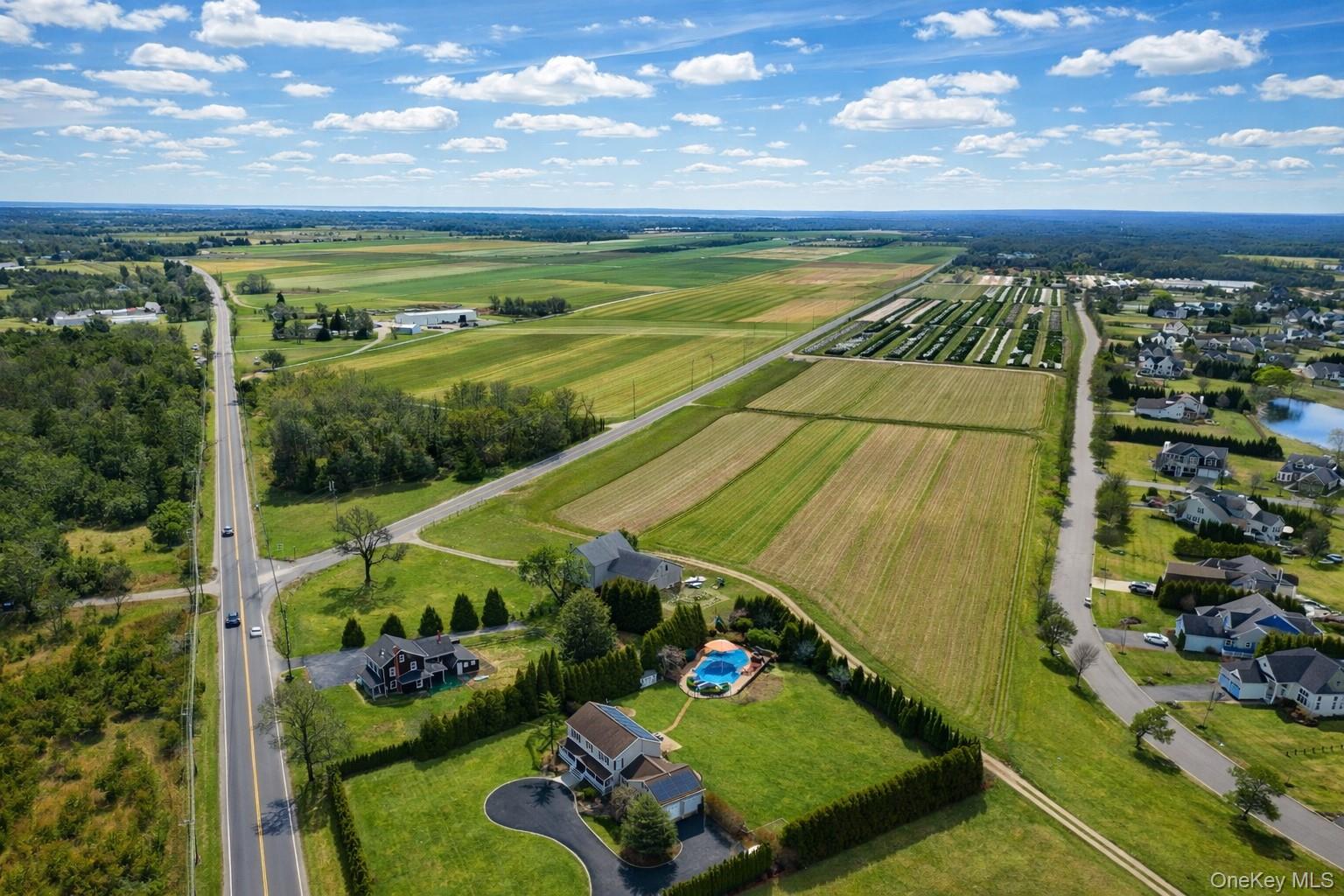 3935 Sound Avenue, Riverhead, NY 11901