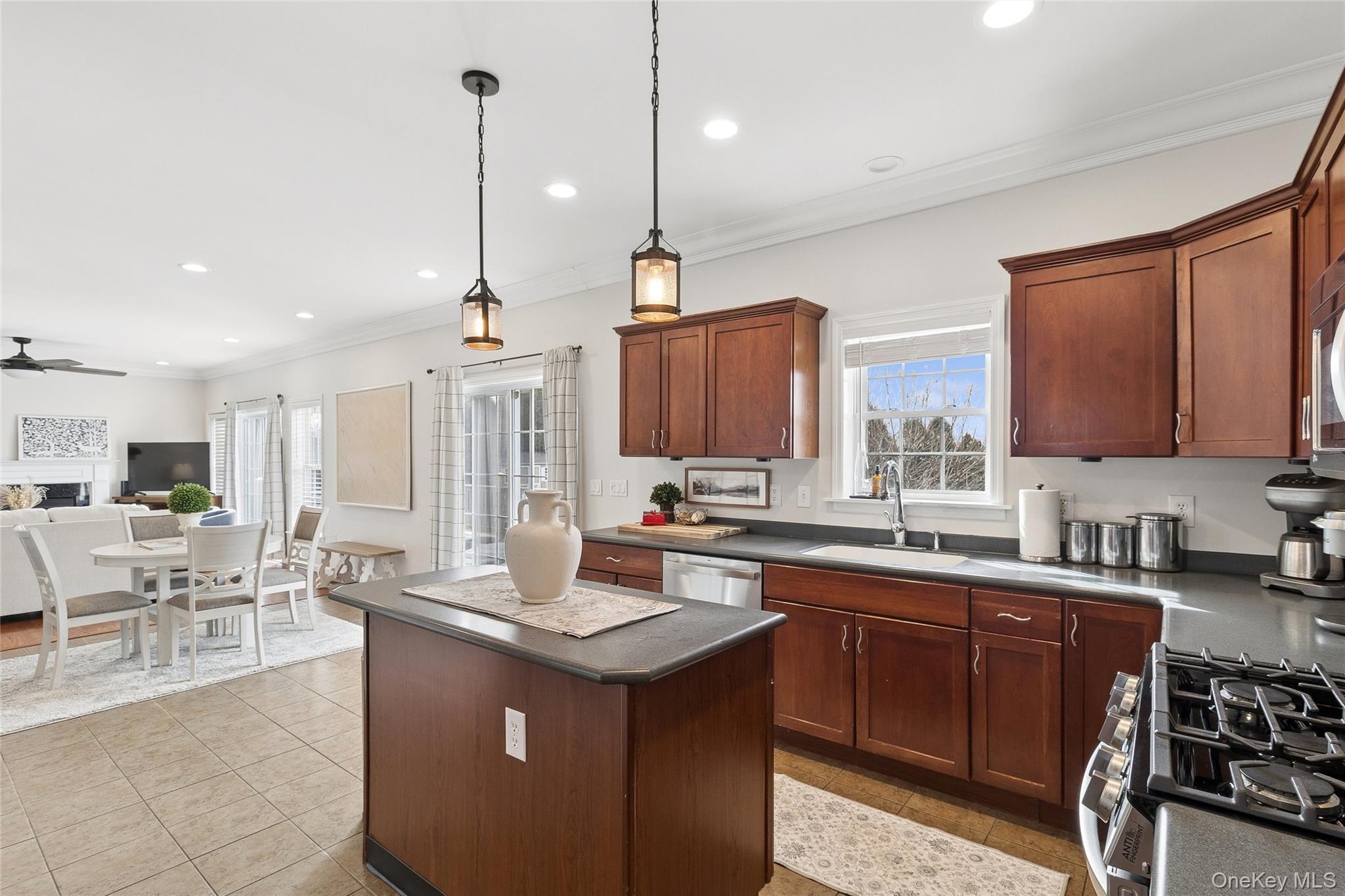 3935 Sound Avenue, Riverhead, NY 11901