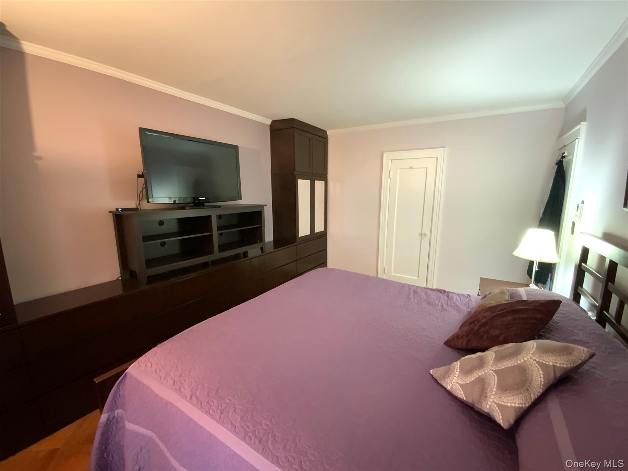 4705 189th Street, Flushing, NY 11358