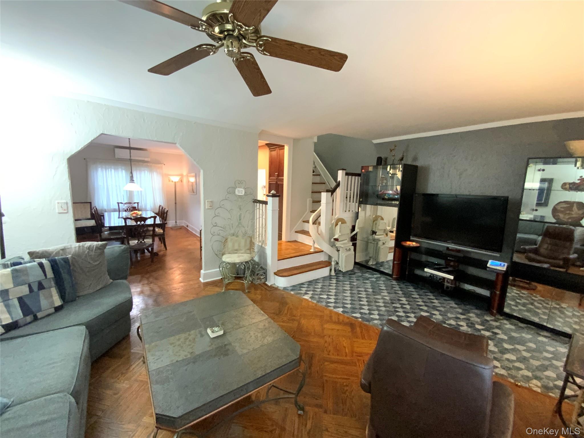 4705 189th Street, Flushing, NY 11358