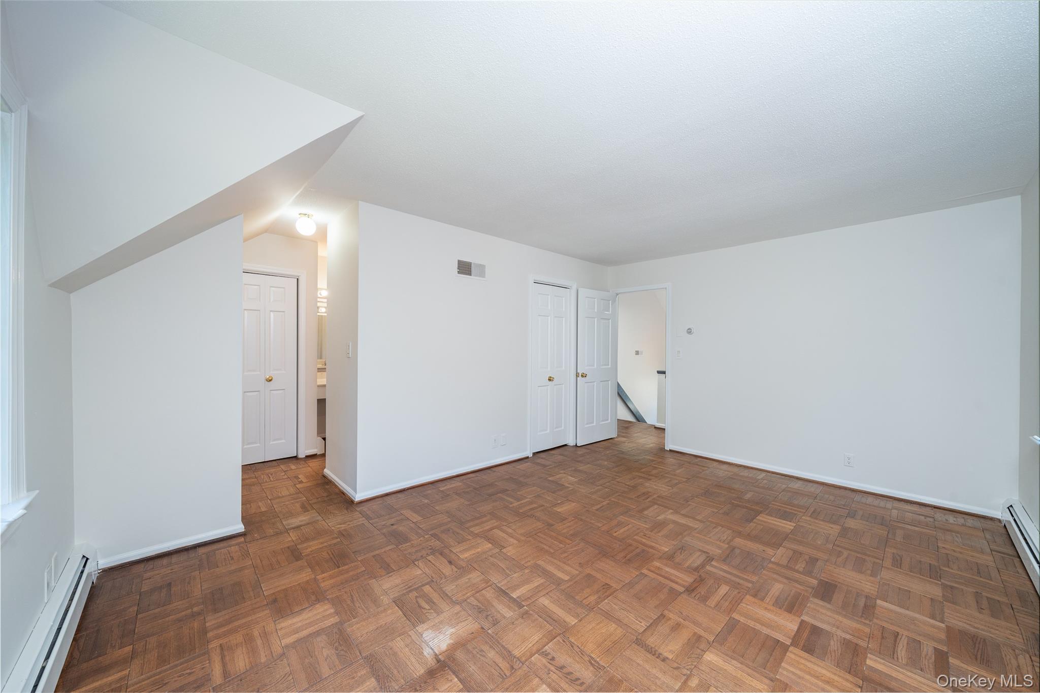 10 Grove Mews, Chappaqua, NY 10514