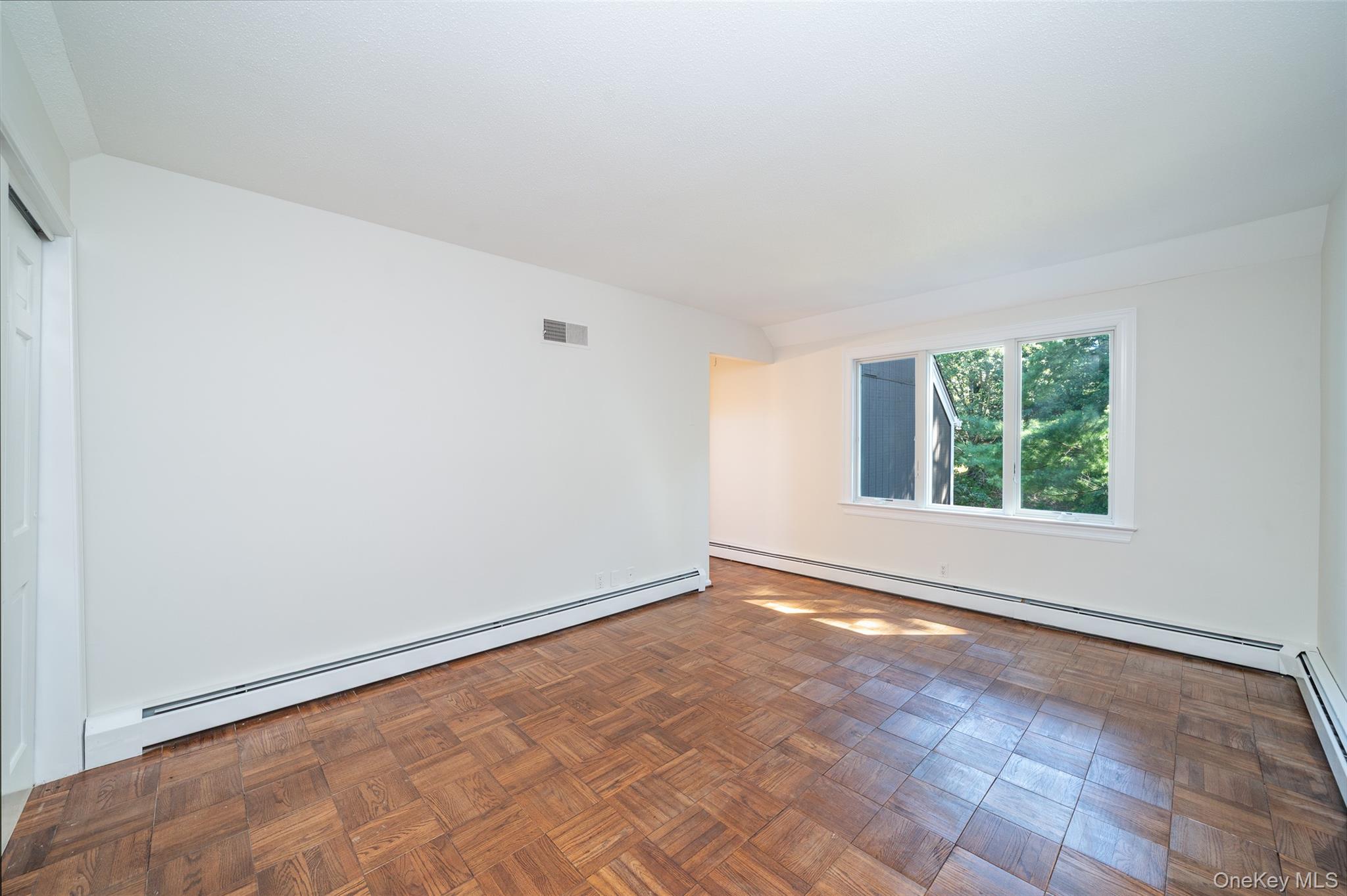 10 Grove Mews, Chappaqua, NY 10514