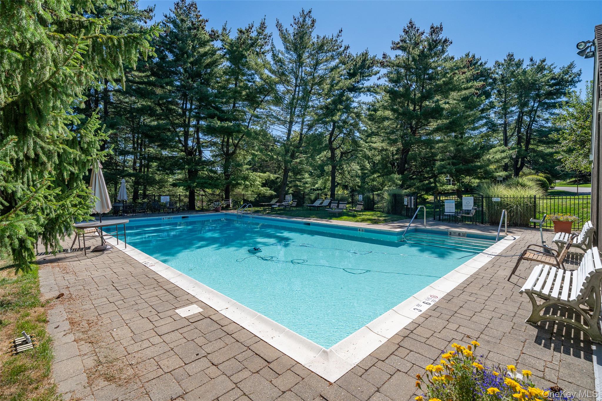 10 Grove Mews, Chappaqua, NY 10514