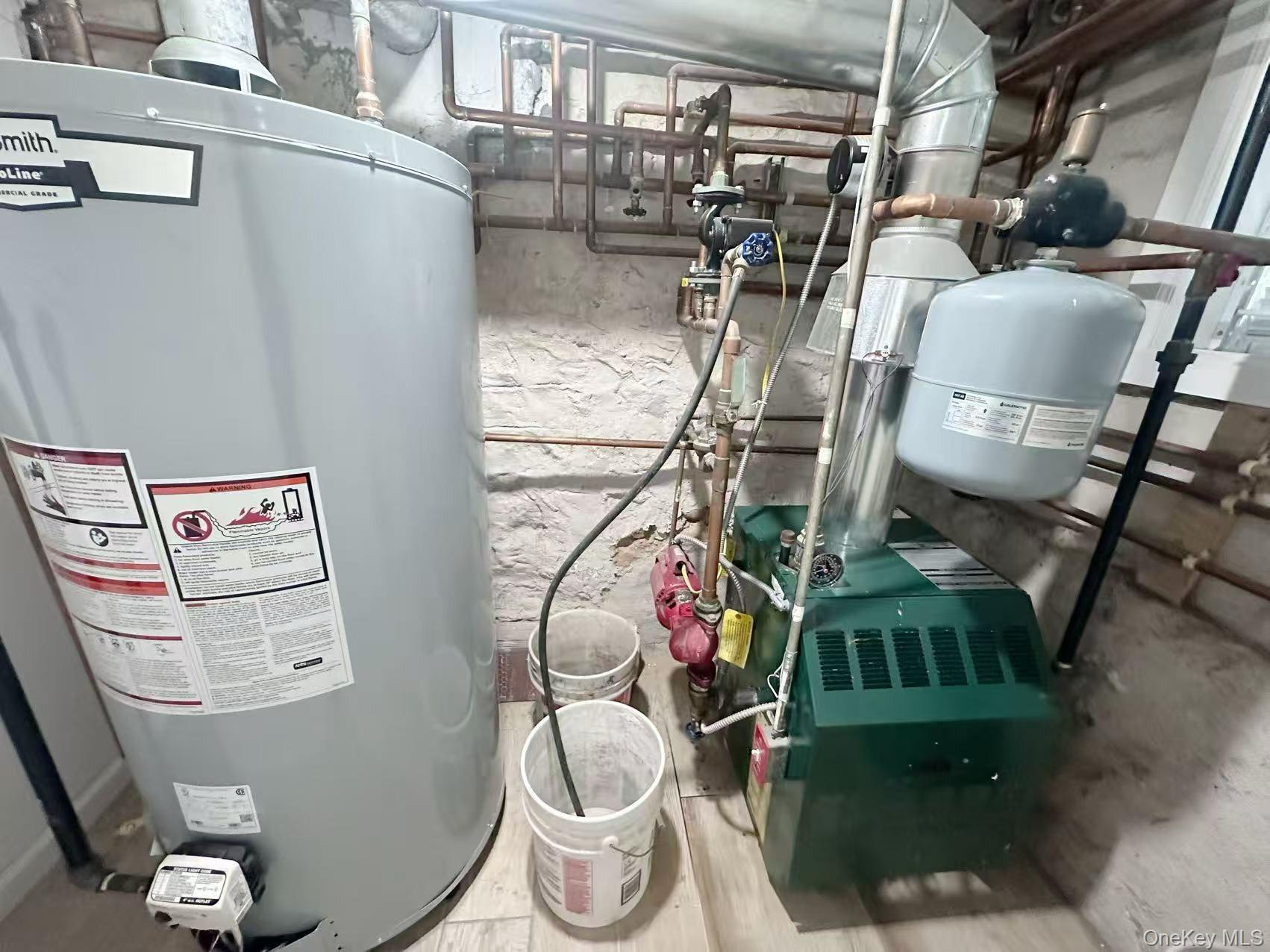 74-25 64th Place, Ridgewood, NY 11385