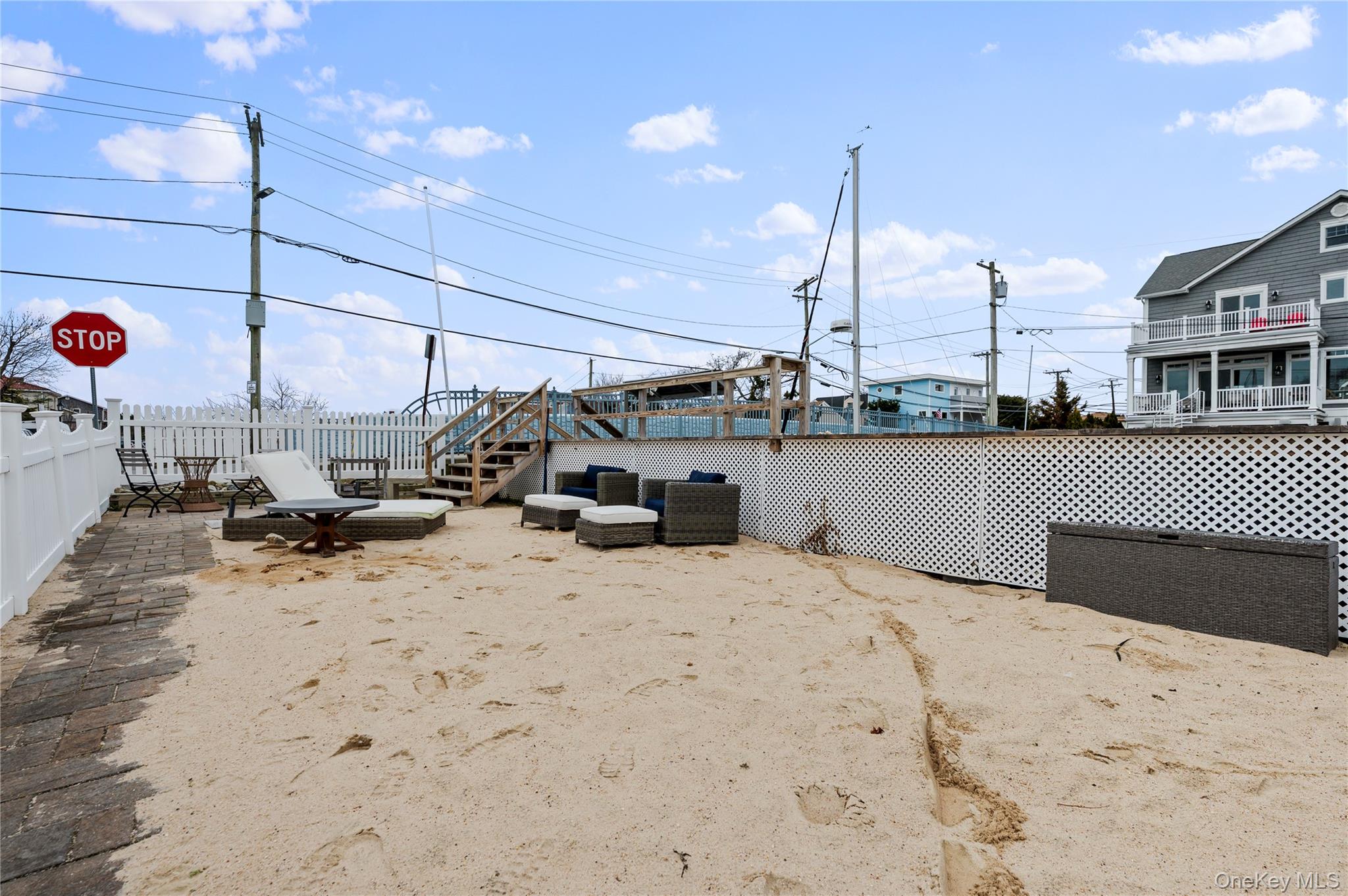 629 E Pine Street, Long Beach, NY 11561