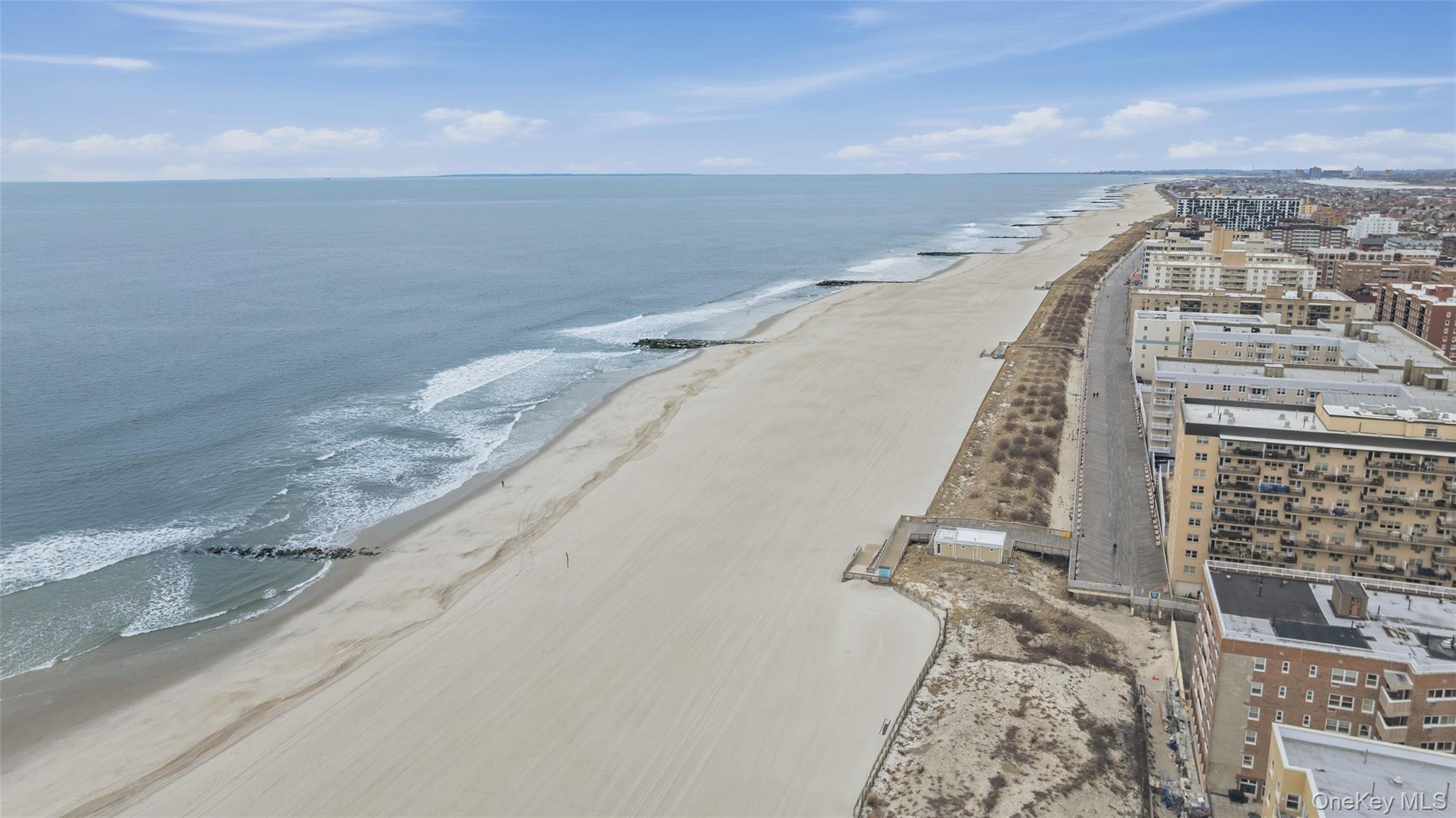 629 E Pine Street, Long Beach, NY 11561