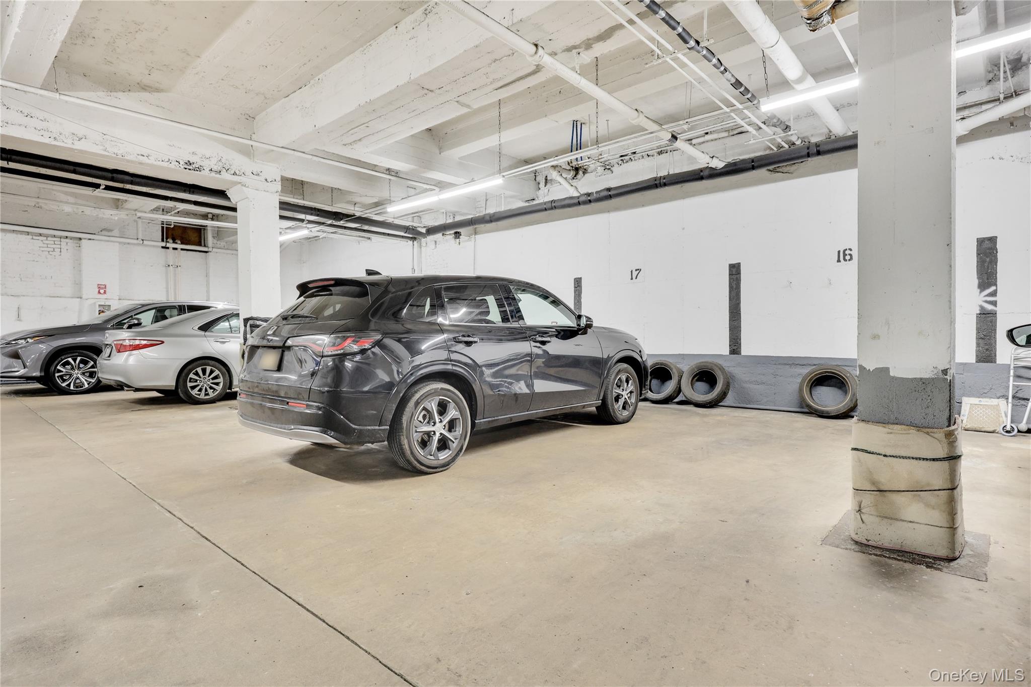 819 Broadway # 1-G, Woodmere, NY 11598