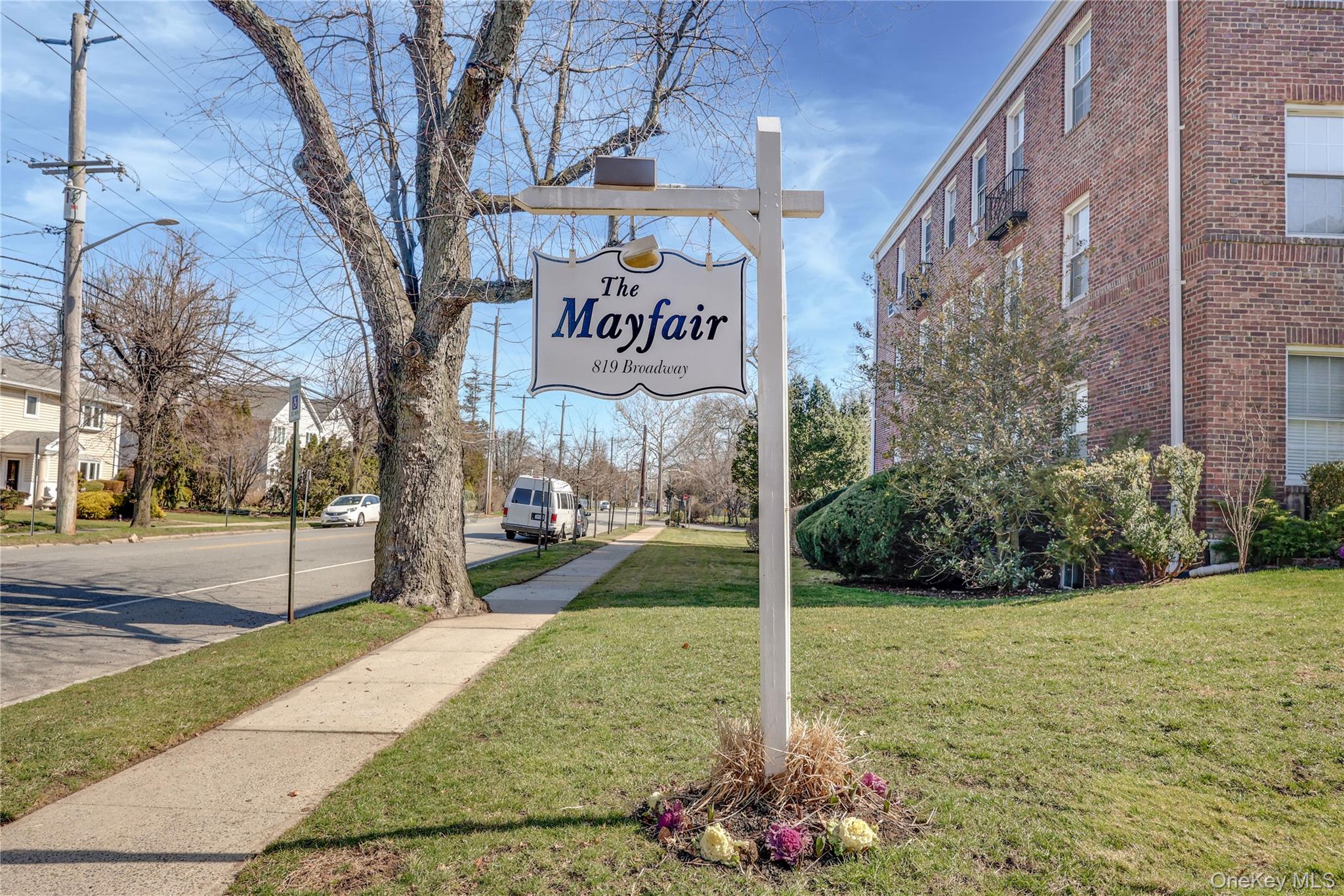 819 Broadway # 1-G, Woodmere, NY 11598