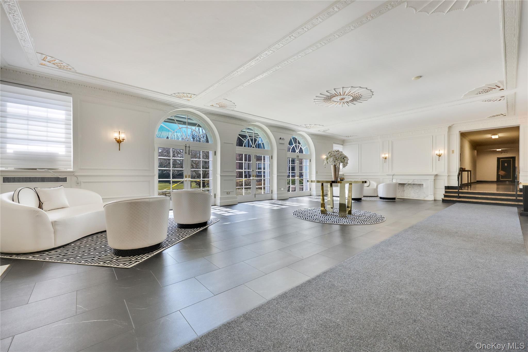 819 Broadway # 1-G, Woodmere, NY 11598