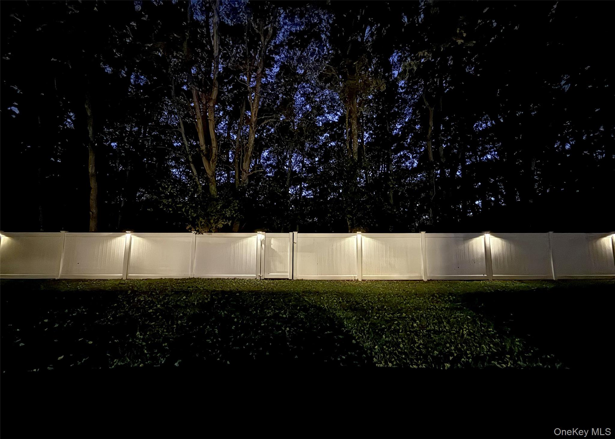 28 Timber Trail Lane, Medford, NY 11763