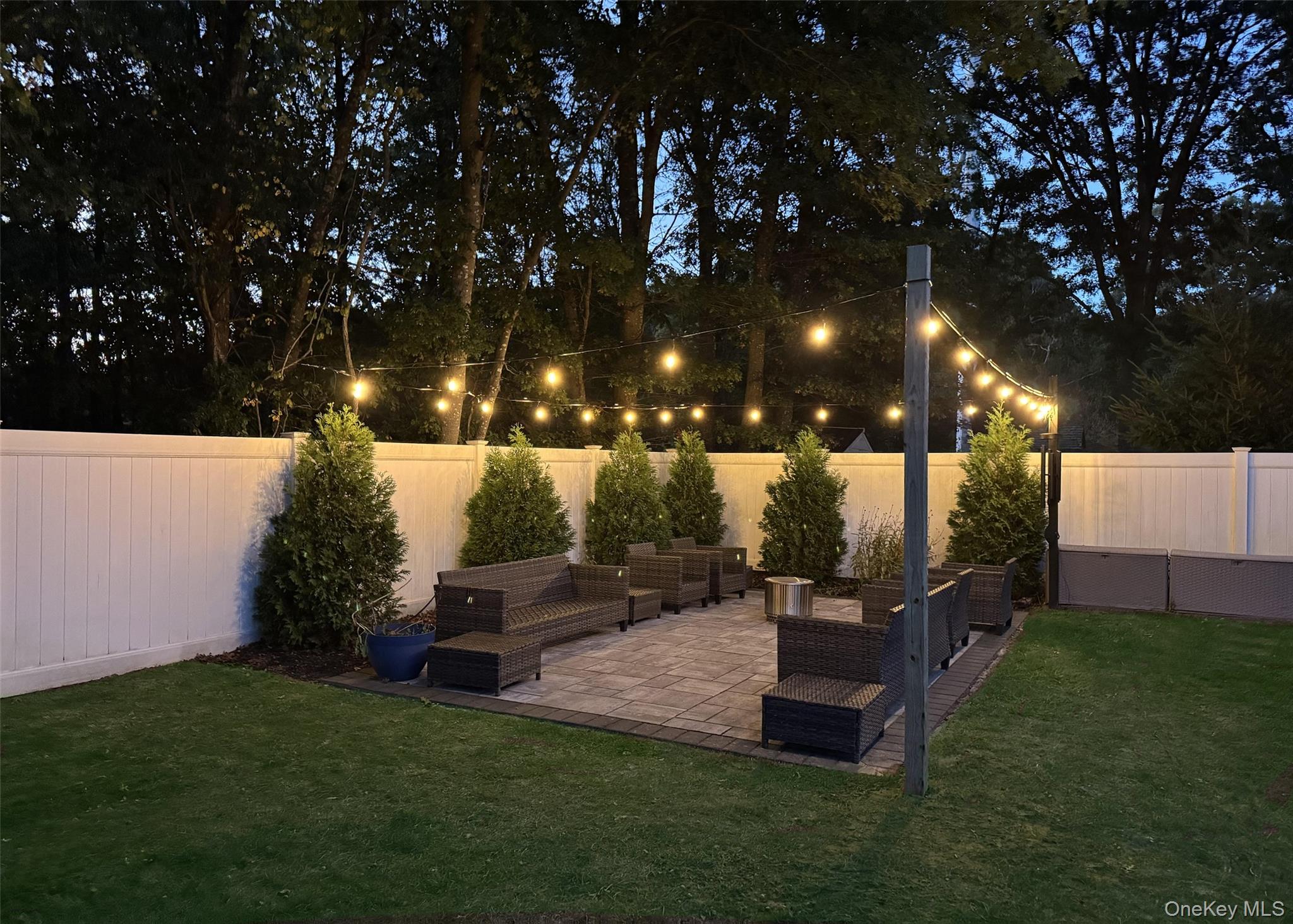 28 Timber Trail Lane, Medford, NY 11763