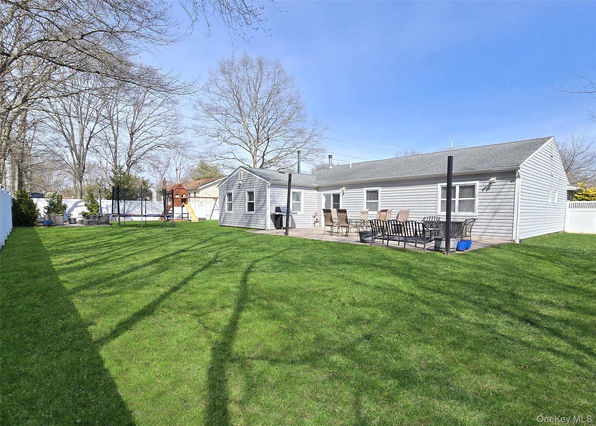 28 Timber Trail Lane, Medford, NY 11763