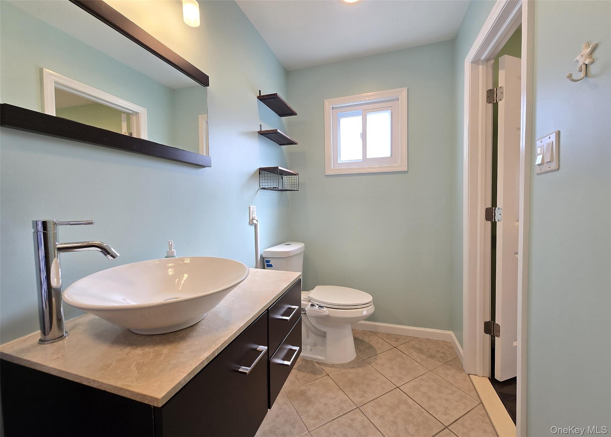 28 Timber Trail Lane, Medford, NY 11763