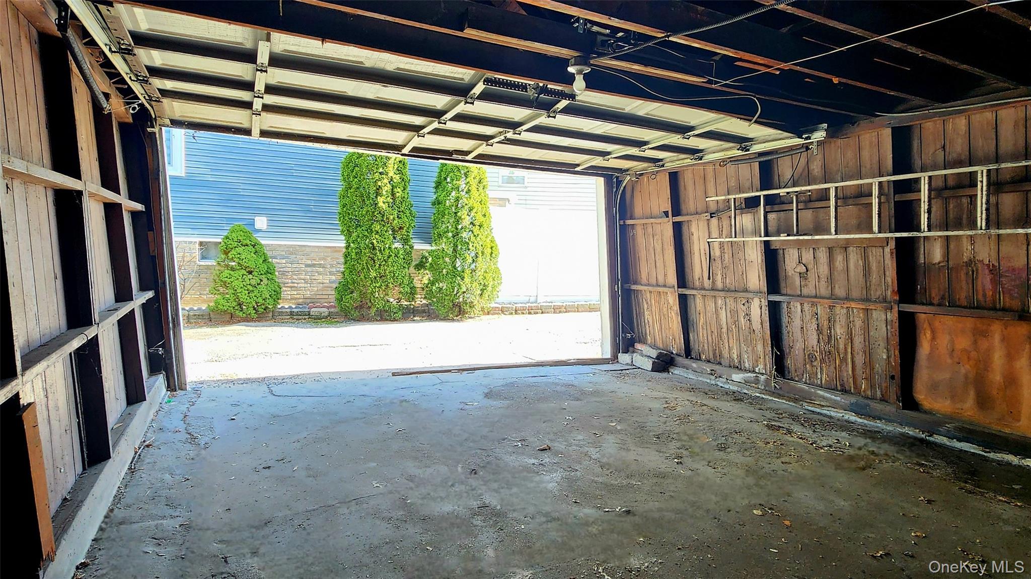 5940 Flushing Avenue, Maspeth, NY 11378