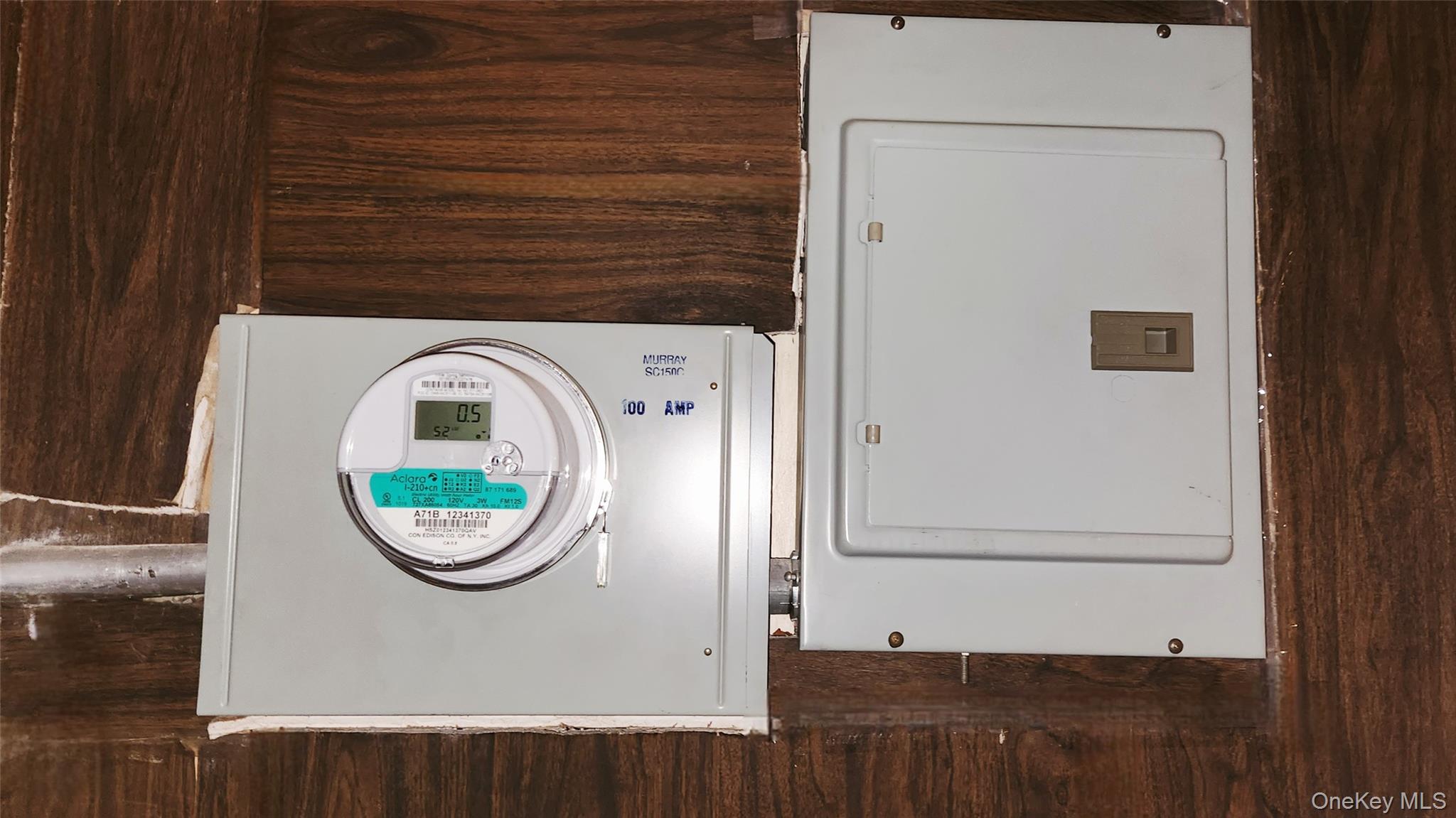 5940 Flushing Avenue, Maspeth, NY 11378