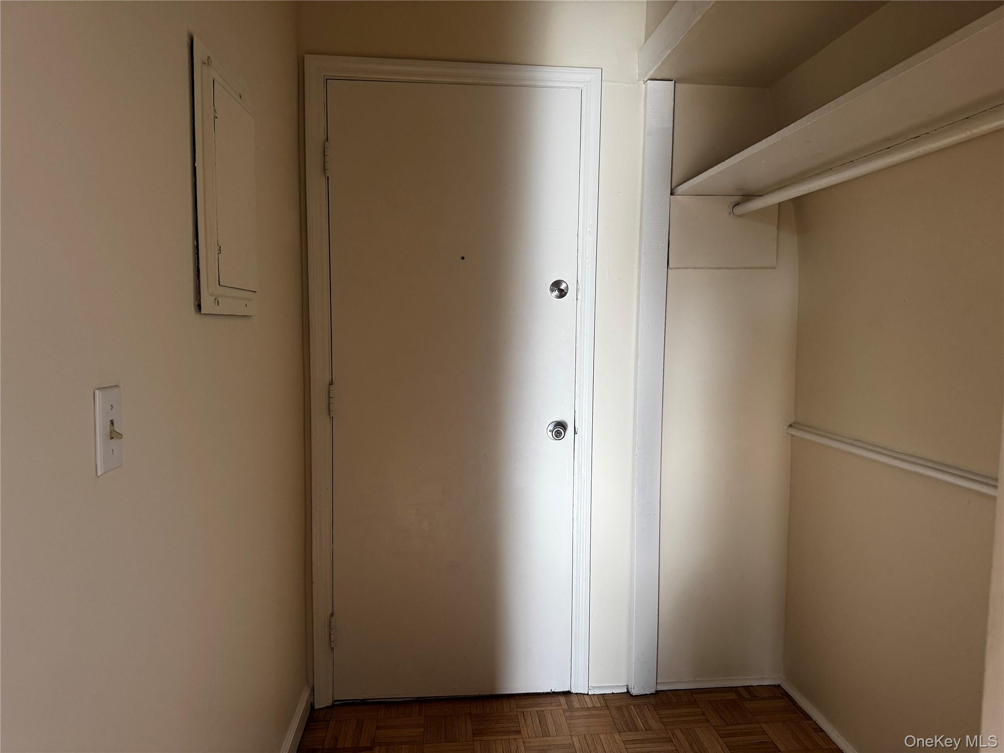 24 FRONT Street # 3B, Millbrook, NY 12545