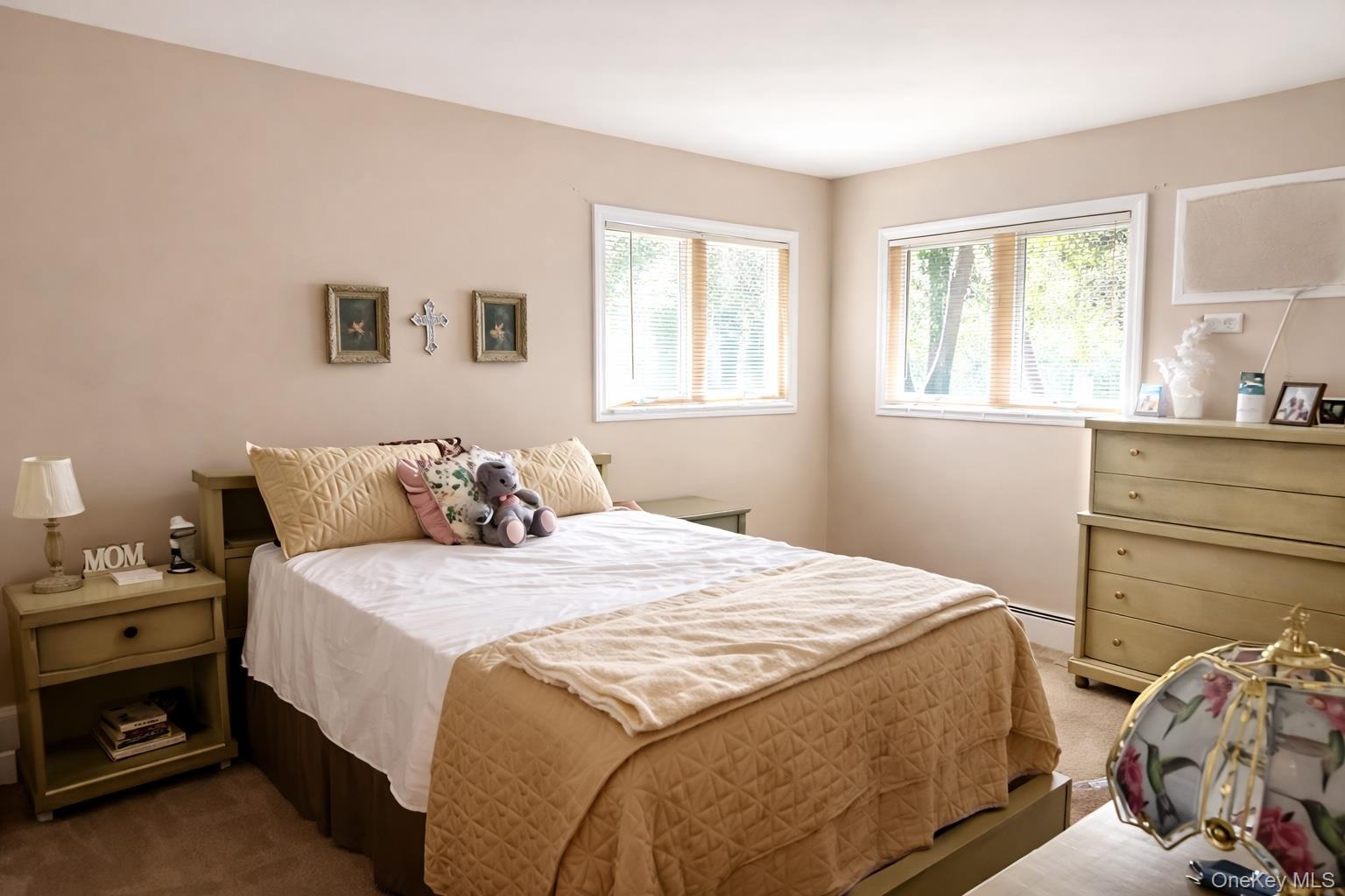 10 Wisteria Way, Commack, NY 11725