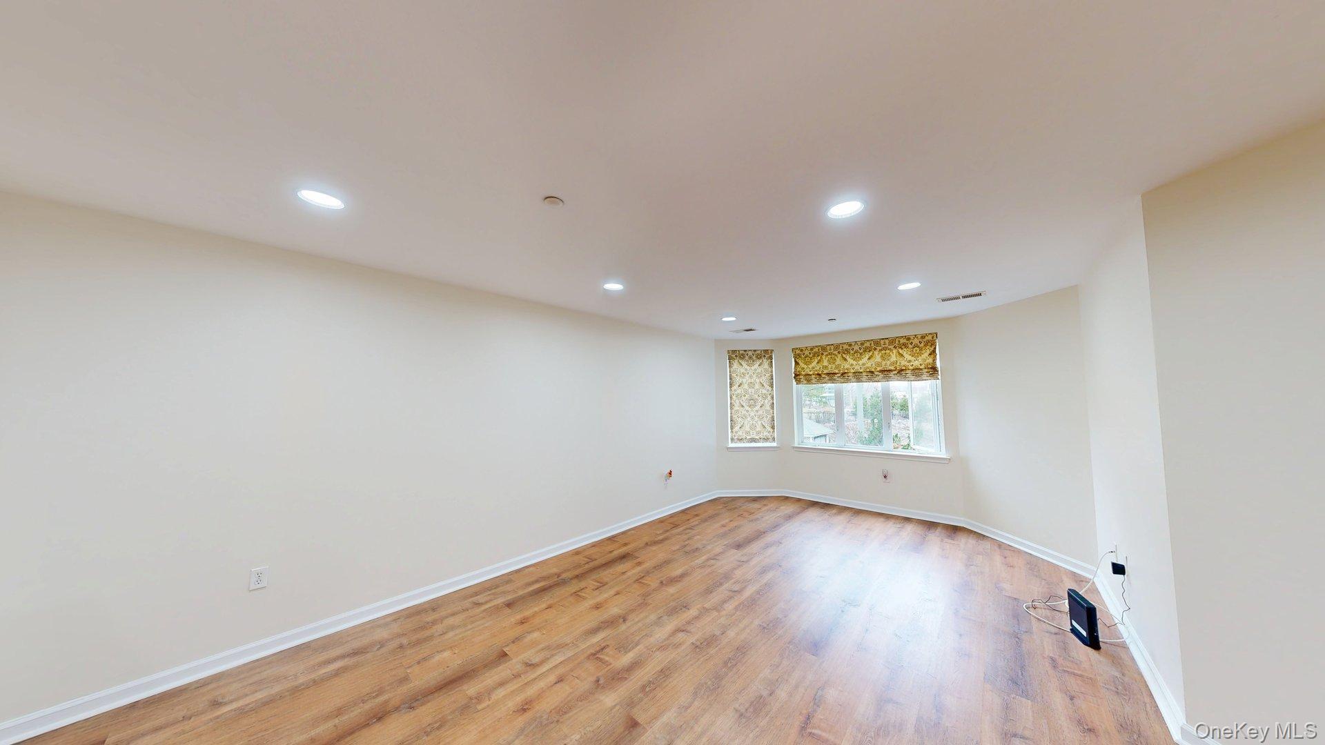 1109 Round Pointe Drive # 1109, Haverstraw, NY 10927