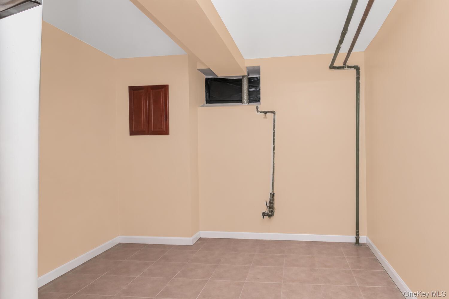 210 W 179th Street, Bronx, NY 10453