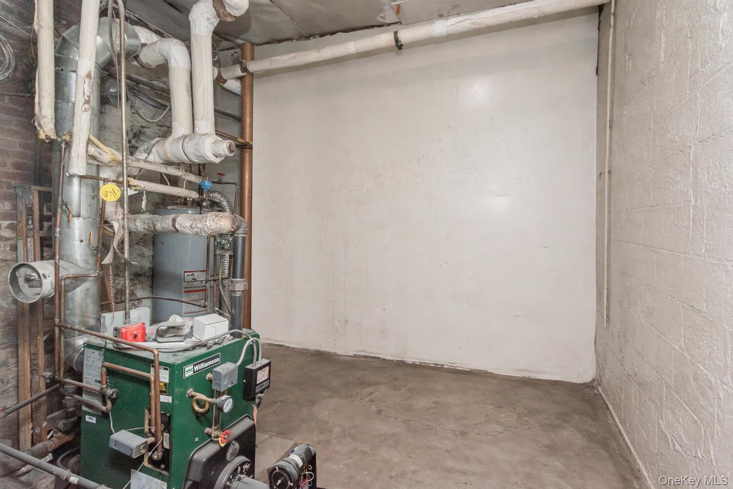 210 W 179th Street, Bronx, NY 10453