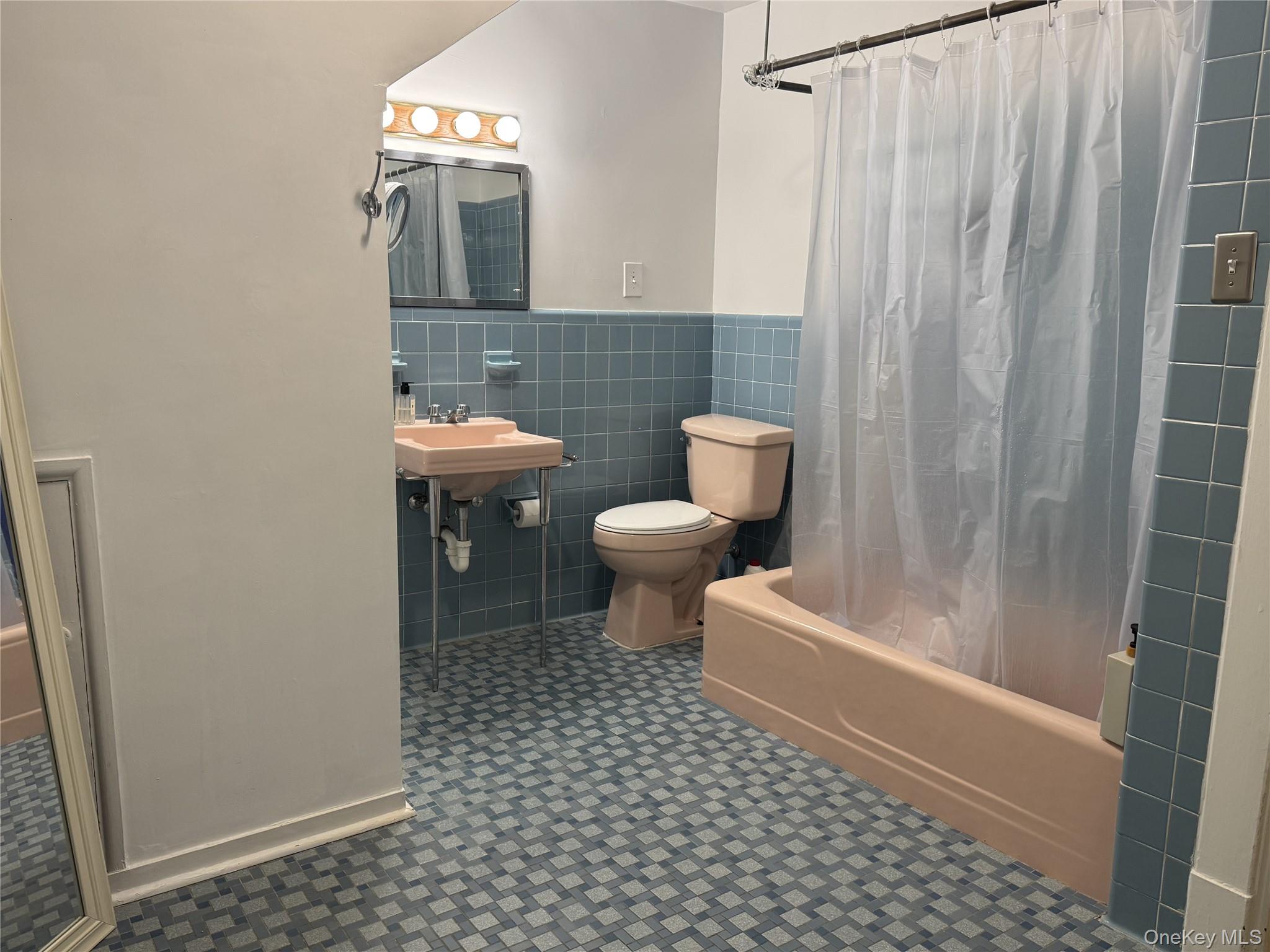 116 Castle Heights Avenue, Nyack, NY 10960