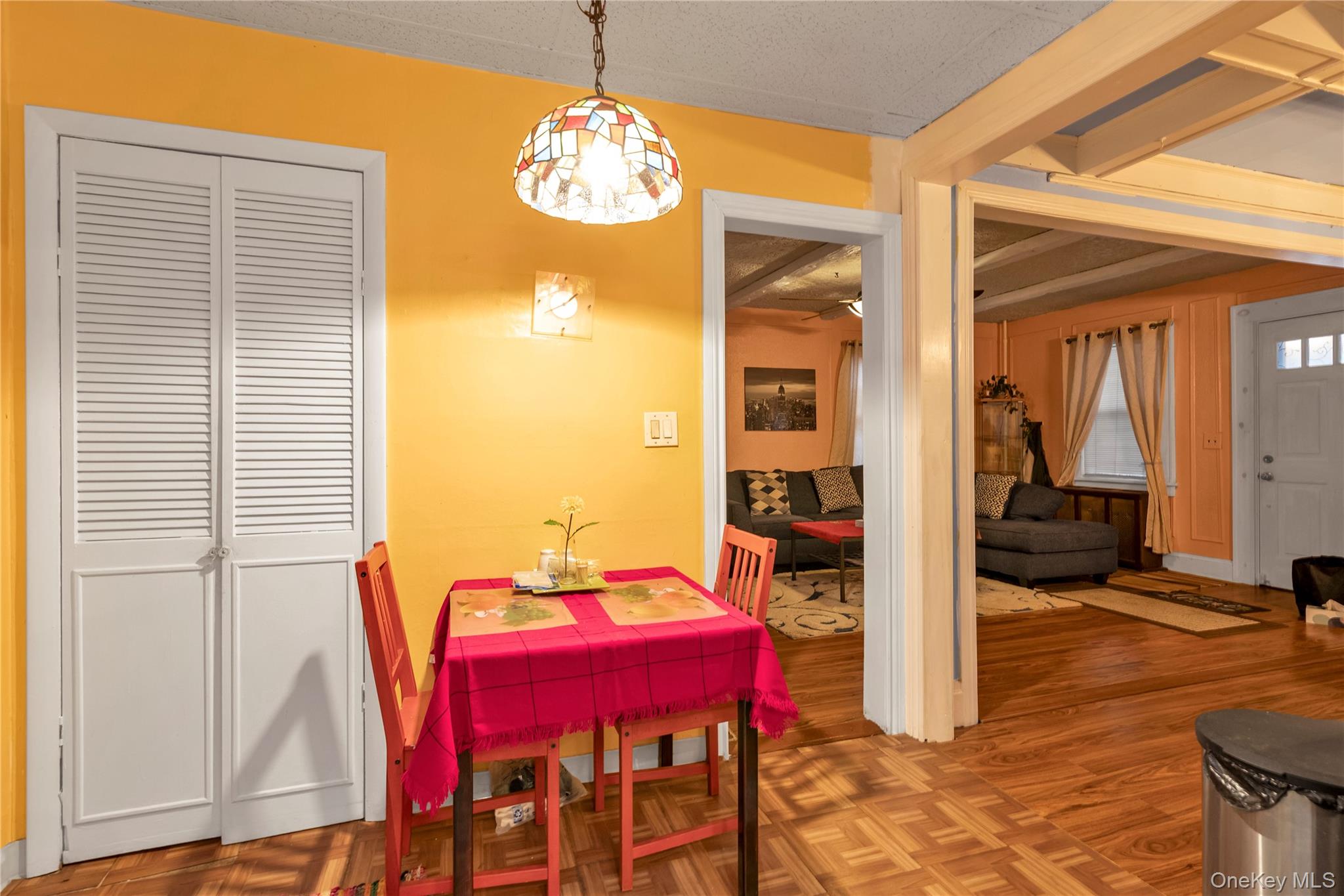 69 Forest Avenue, Valley Stream, NY 11581