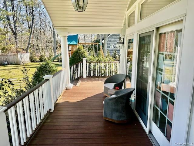 4 Tamarack Court, East Quogue, NY 11942