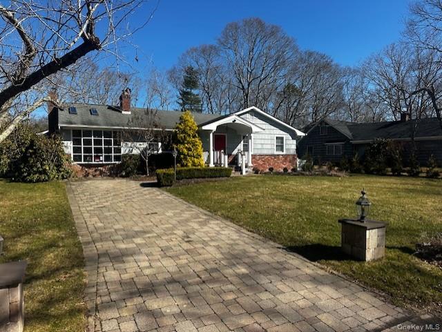 4 Tamarack Court, East Quogue, NY 11942