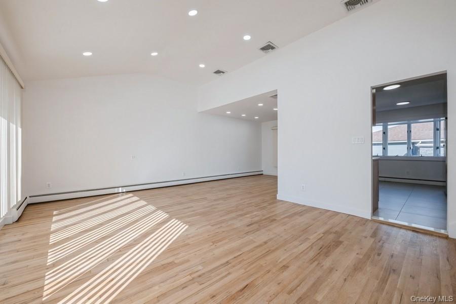 482 Harbor Drive, Cedarhurst, NY 11516