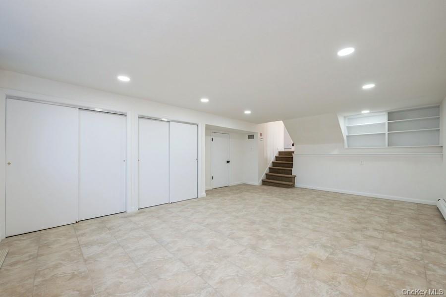 482 Harbor Drive, Cedarhurst, NY 11516