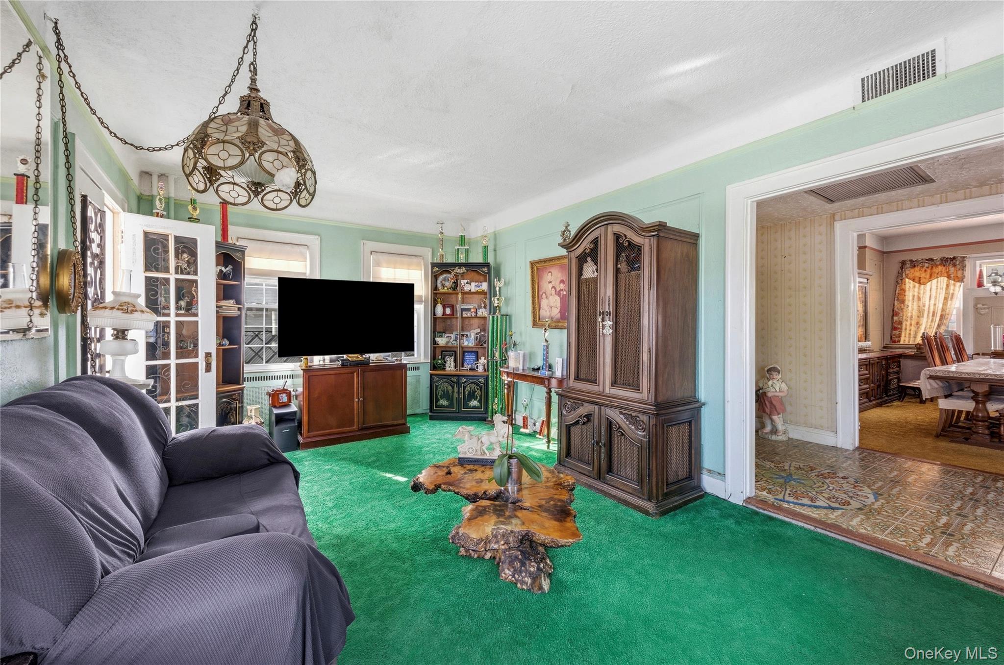 12-40 Beech Court, College Point, NY 11356