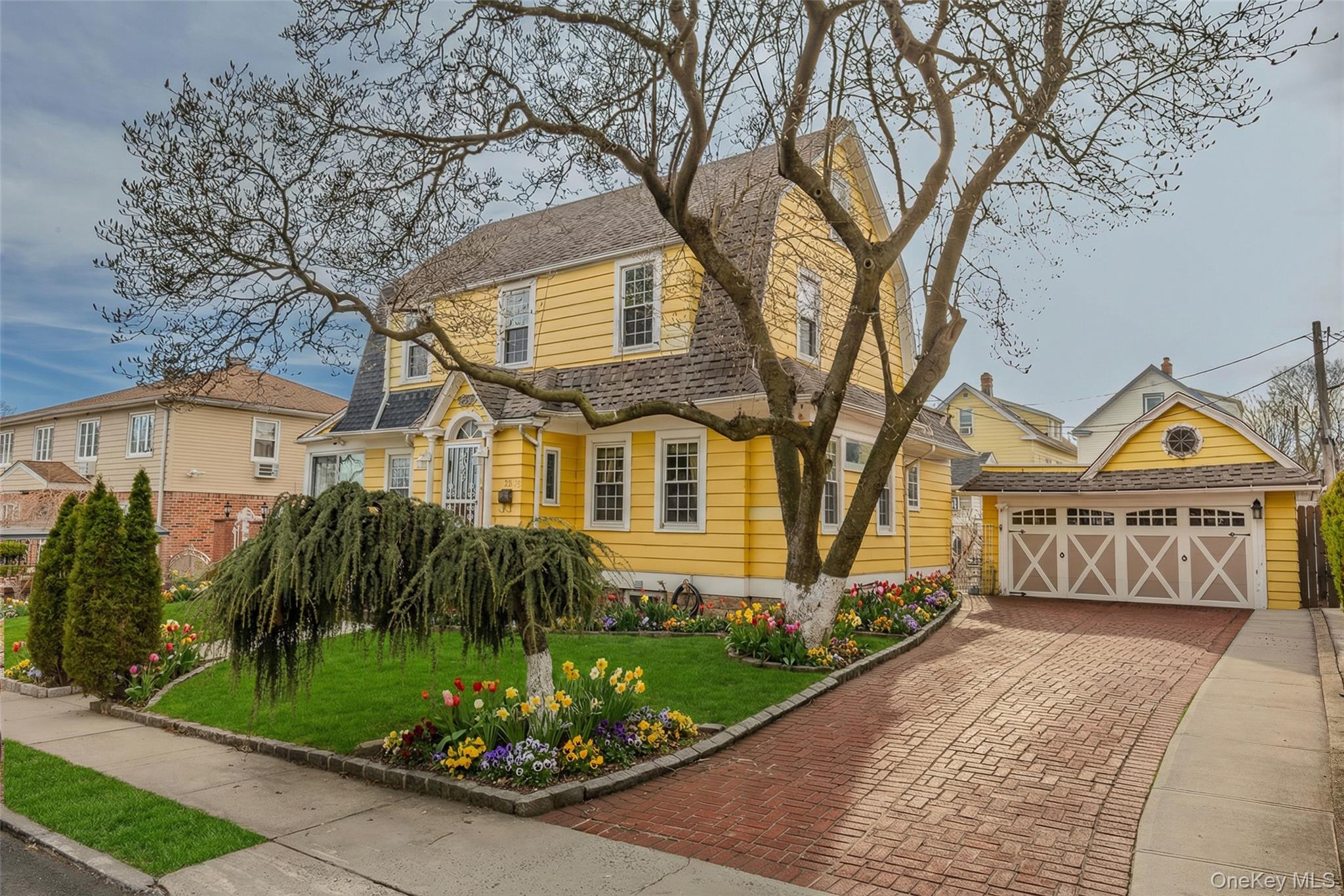 12-40 Beech Court, College Point, NY 11356